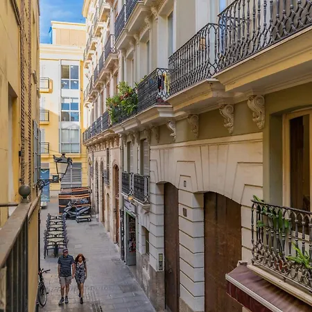 Apartamento Invalencia Negrito Flat 3 Bdrm & 2 Wc Center